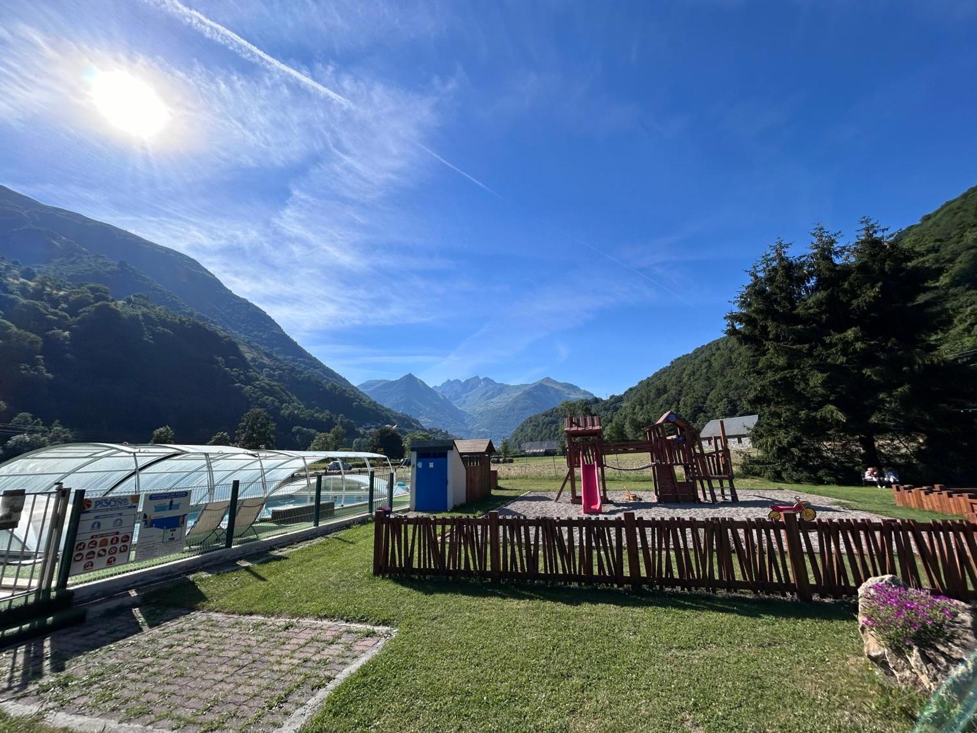 Camping Happy Pyrénées Saligos Esterno foto